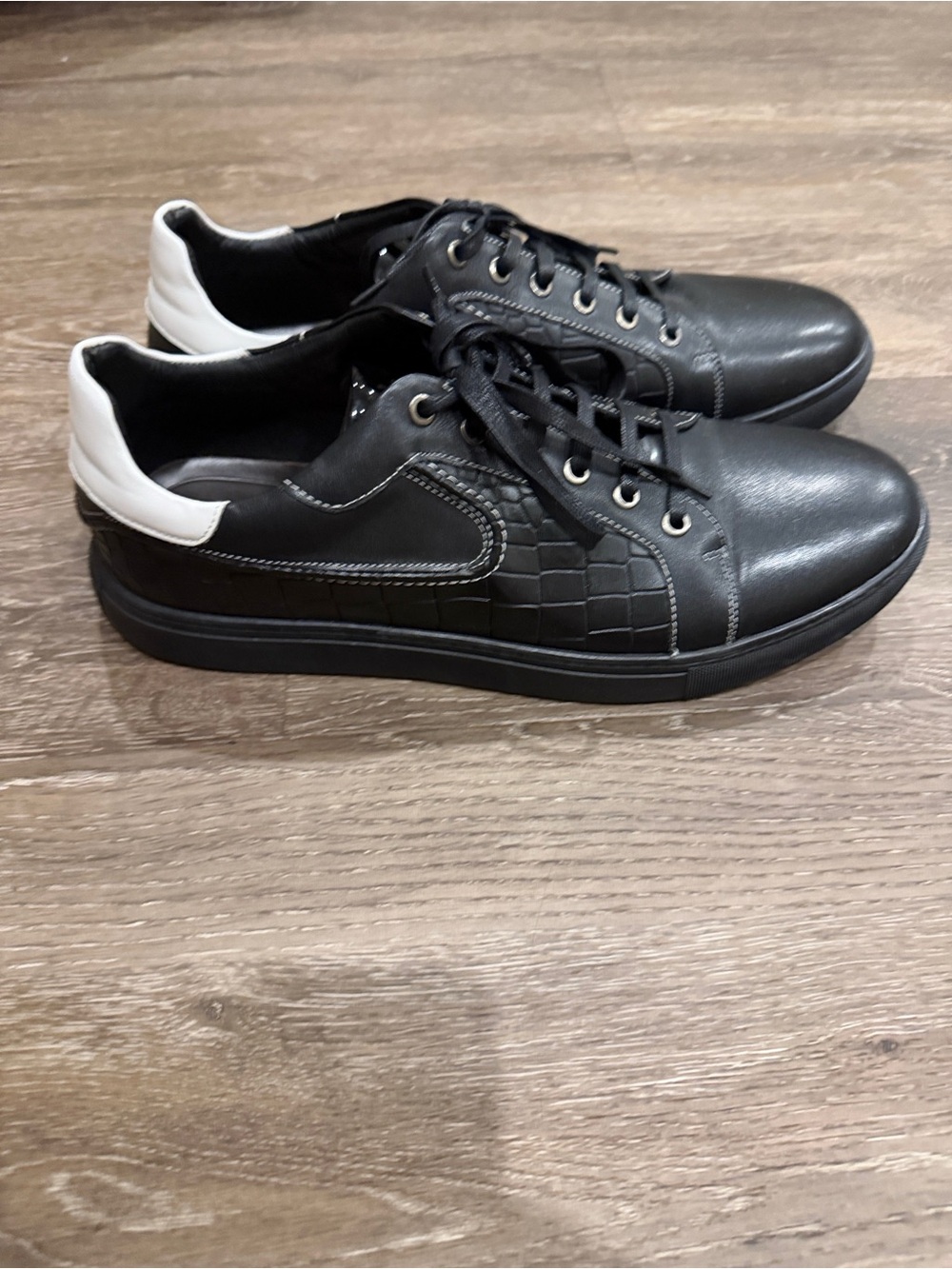 Robert Graham Black Sneakers with White Heel Panel